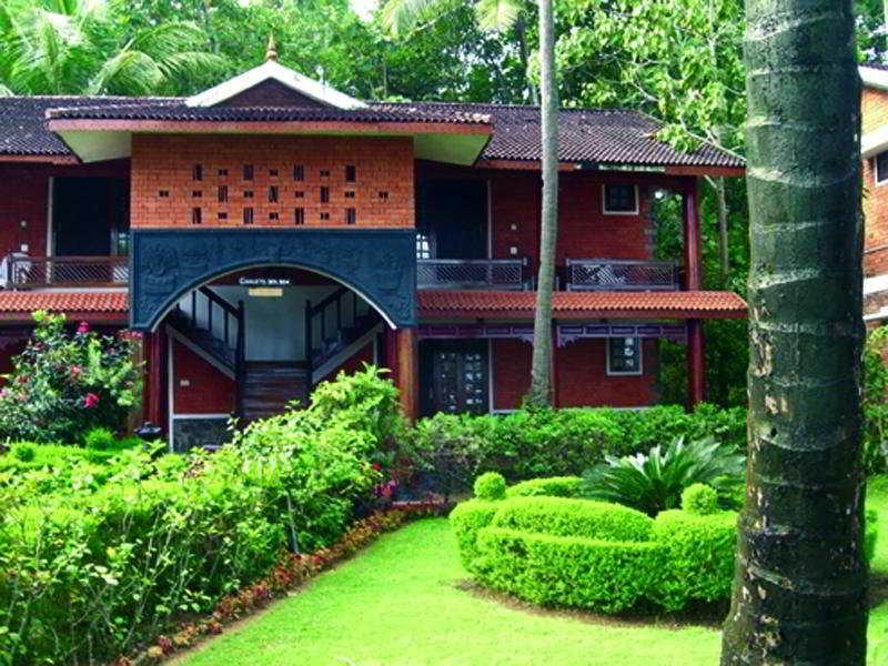 Club Mahindra Ashtamudi Hotel Nindakara Ngoại thất bức ảnh